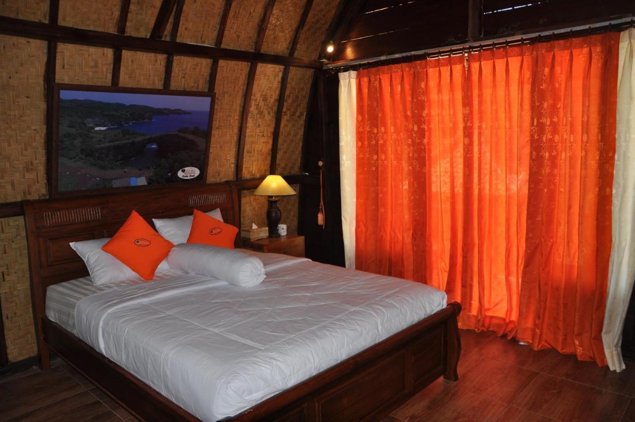 Holy Hills Bungalow Nusa Penida Batumadeg Екстериор снимка