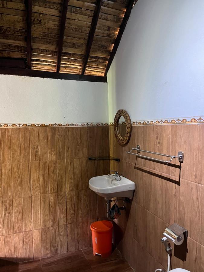 Holy Hills Bungalow Nusa Penida Batumadeg Екстериор снимка