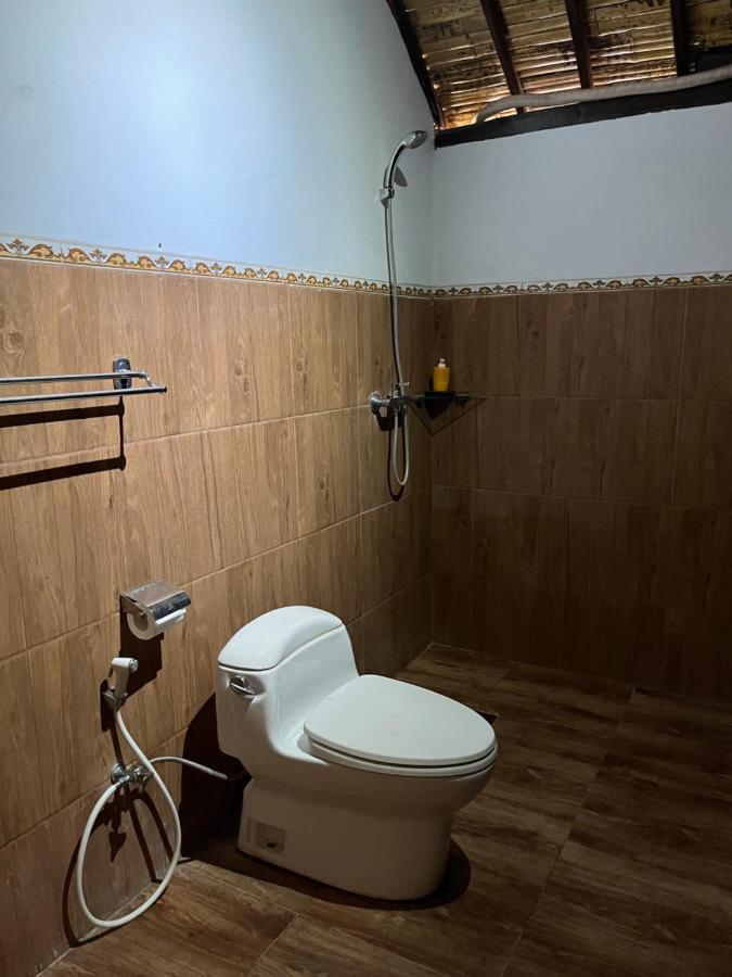 Holy Hills Bungalow Nusa Penida Batumadeg Екстериор снимка