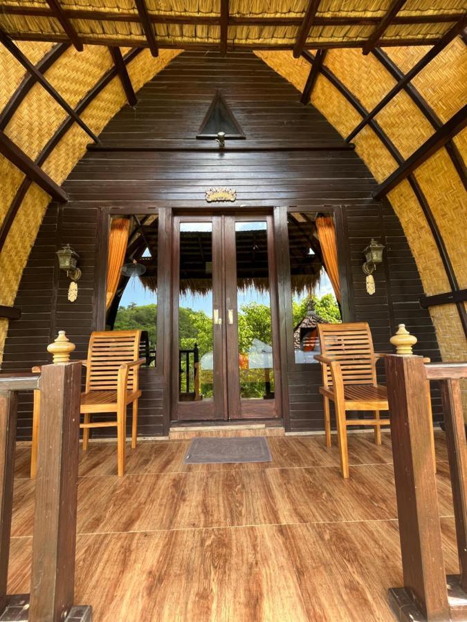 Holy Hills Bungalow Nusa Penida Batumadeg Екстериор снимка